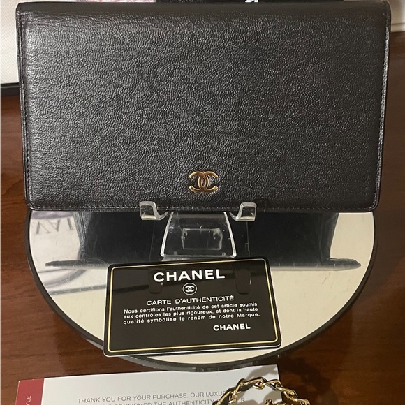 CHANEL Calfskin long wallet w/ COA and box! NWOT 🌟💫 - Picture 16 of 17